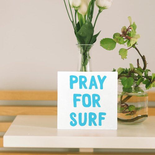 UNCDLV Surf Room Decor, Surfing Gifts for Women, Surfer Gifts, Coastal Beach Room Decor, Summer Room Decor, Pray for Surf Inspirational Wooden Box Sign for Desk Shelf Table Decor, 5x5 Inch