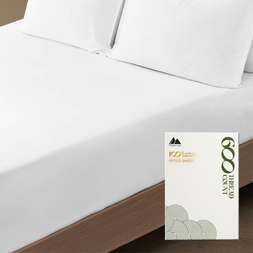 Premium Hotel Quality 1-Piece Cotton Fitted Sheet, Luxury Softest 600 Thread Count Egyptian Feel Sateen Weave Bottom Sheet, Deep Pocket up to 18 in, Queen Size, White