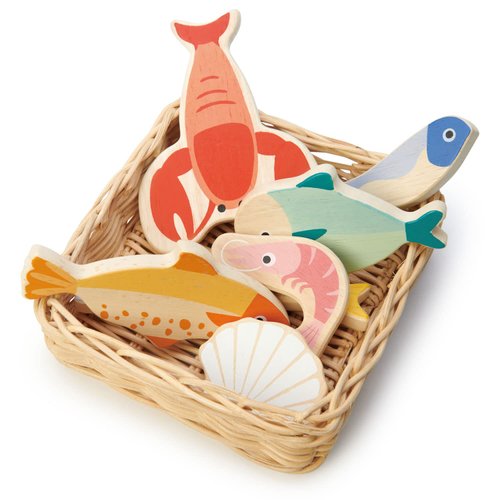 Tender Leaf Toys - Seafood Basket - 6 Pcs Wooden Seafood with Hand-Crafted Wicker Basket, Pretend Food Play Supermarket Shopping Game Play Kitchen Accessories - Age 3+