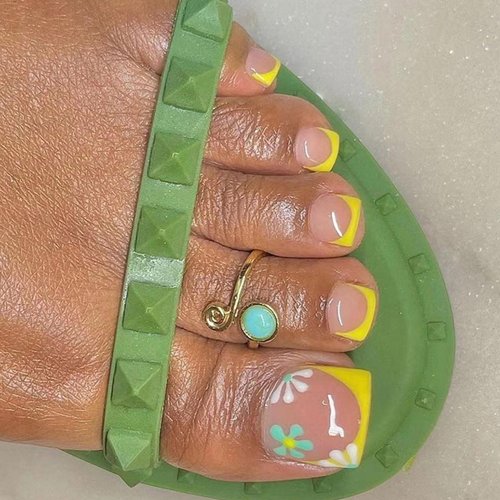 VOIV Summer Press On ToeNails,French Edge Fake Nails Small Flower False Nails Glossy Acrylic Full Cover Nail Glue Toenails Tips Nail Kit 24pcs, White,Yellow
