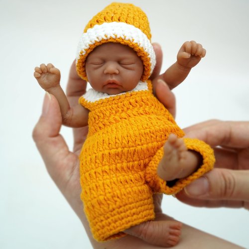 Newtotlove 7" Reborn Baby Dolls Boy, Full Silicone Baby Dolls, Realistic Soft Silicone Newborn Baby Doll, Real Full Body Silicone Reborn Baby Dolls with Feeding Accessories