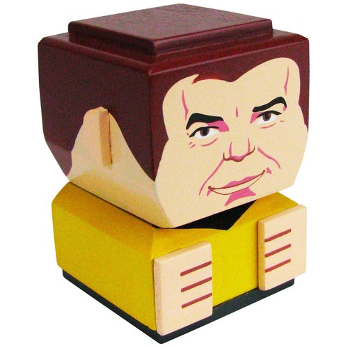 Entertainment Earth Star Trek: The Original Series Captain James T. Kirk Tiki Totem Action Figure