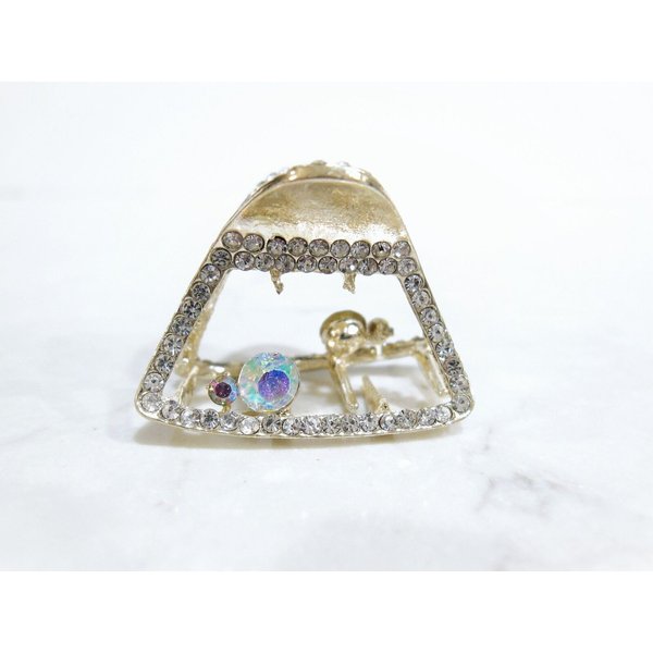 Generic Small gold metal triangle hair claw clip with crystals