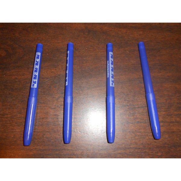 Modern Tip Surgical Skin Marker - Full Size - Non-sterile. Gentian Violet 4 Pens - Hospital Grade - Only Comes Off Skin with Rubbing Alcohol