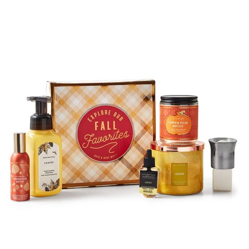 Bath And Body Works Gift Set Limited Edition Fall Favorites Bundle, 7 PC Includes Leaves 3-Wick Candle, Exclusive! Pumpkin Pecan Waffles Single Wick Candle , Exclusive! Leaves Gentle Foaming Hand Soap