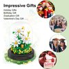 qOvOp Flower Bouquets Building Toys - 490 PCS Little Daisy Micro Building Blocks Kit with Dust Cover, Preserved Flower Home Decor Christmas New Year Birthday Great Gift for Mom/Lover/Women