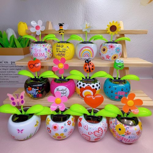 2Pcs Color Sunflower Solar Dancing Flower Solar Dancing Solar Toys,Solar Powered Swinging Animated Dancer Toy Office Desk Car Decoration for Car, Funny Ornaments, Solar Power Kits