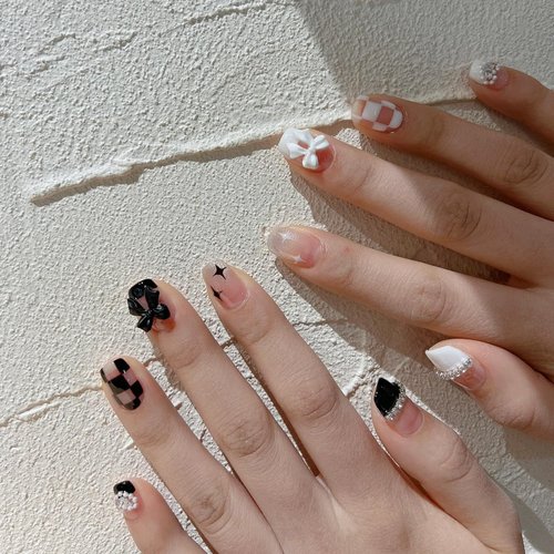AhrtyeeVehiky 3D Bow Pearl Nail Art Decorations Butterfly Nail Charms Black White Nail Art Accessories Acrylic Resin Bow Nail Decorations for Nail Art Designs DIY Crafting