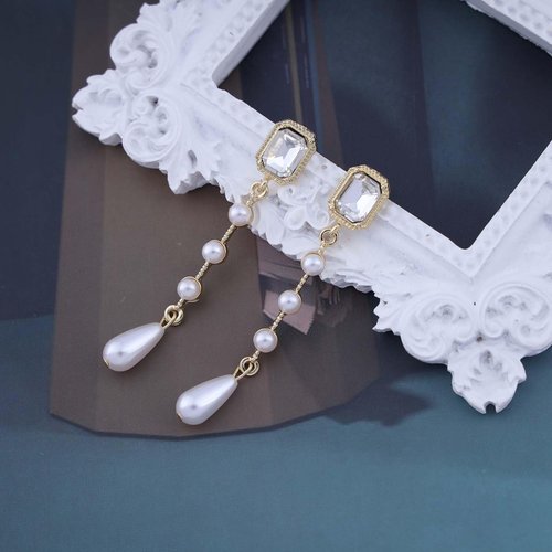 Sttiafay Vintage Crystal Pearl Dangle Earrings Teardrop Pearl Drop Earrings Long Tassel Pearl Earrings Gold Cz Square Stud Earrings Jewelry for Women