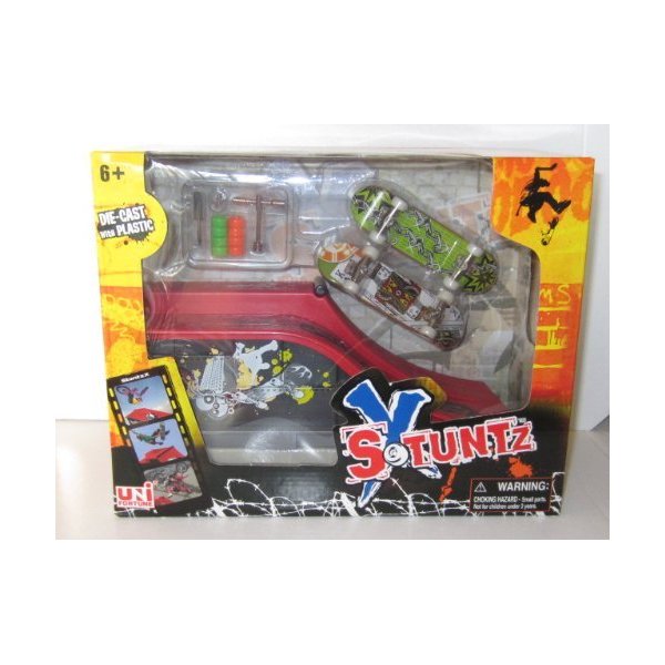 Finger Skateboards with Stunt Ramp and Changeable Parts and Tool Kit