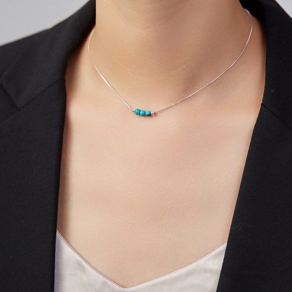 Dainty Real Turquoise Crystal 925 Sterling Silver Choker Collar Necklace and Women Spiritual Healing Chakra Crystal Stone December Birthstone Necklace Box Chain Jewelry Gift for Women Teen Girls