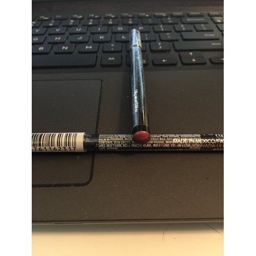 Avon Ultra Luxury lip Liner (Shimmer Mauve)