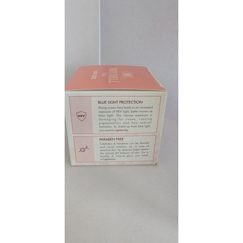 Lighten Up Flaw-Less Smooth Radiance Clarifying Day Cream 50g