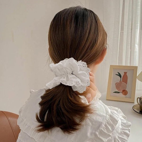 3 Pcs Hair Ties for Women - Hair Scrunchies Girls 1-Piece Set - White Lace Design - Premium Fabric Ponytail Holder Hair Tie Hair Accessories（White）