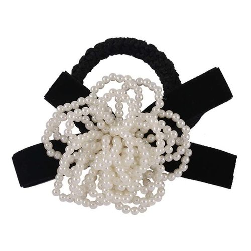 AKOAK 1 Pack Pearl Camellia Scrunchie - Black Ribbon Hair Tie, Elastic Rubber Band Ponytail Holder with Bow Headband Hair Accessories for Women and Girls