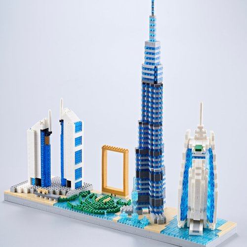 KLMEi World Famous Landmarks Architecture Skylines Series Dubai Skyline Micro Building Blocks Set for Adult and Children Age of 14+ Assembly Construction 3D Toy Present Kit 2545 pcs