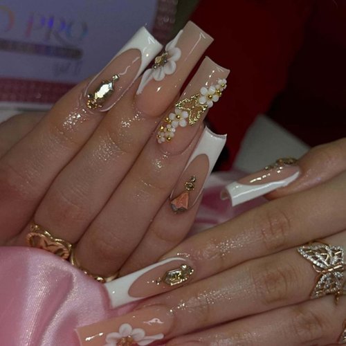 Gifiky Long Square Press on Nails 3D Daisy Butterfly Fake Nails Nude Nails Tips Full Cover French...