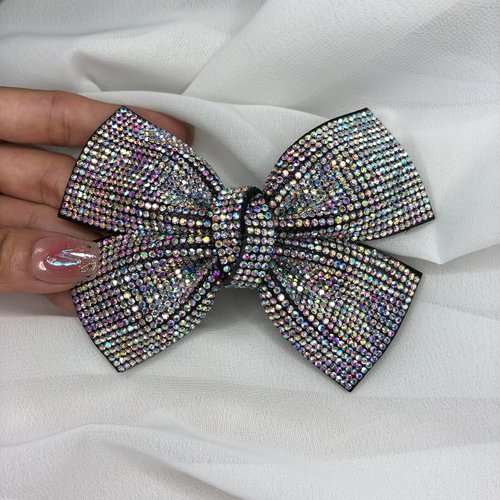 LINAYOHA 1 Pcs White Elegant Jewelry Crystal Shiny Rhinestones Butterfly Hair Bow Claw Clip Accessories For Women Girl Flower Princess Headwear Hair Pin Barrette Christmas Gift