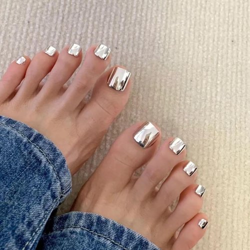 Chrome Press on Toenails Silver Fake Toe Nails Square False Toe Nails Glossy Glue on Toenails Acrylic Toe Fake Nails Metallic Silver Press on Toe Nails Full Cover Stick on Toenails for Women 24pcs