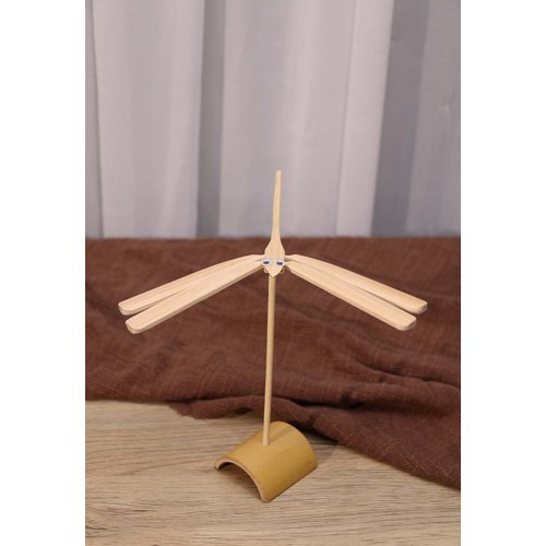 DIY Natural Bamboo Dragonfly Sets Mortise-Tenon Balance Dragonfly Bamboo Toy Balancing Dragonflies for Desk Home Decor Birthday Gifts, Square Stable Base