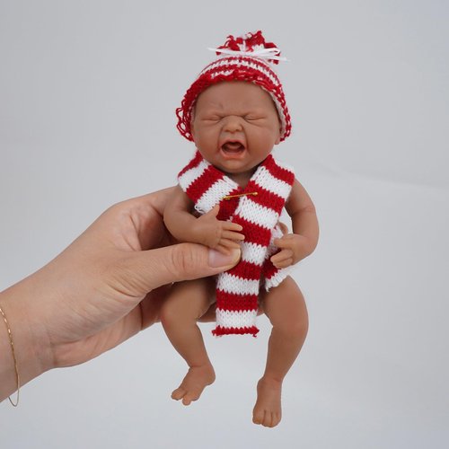 Crying Baby Reborn Baby Doll Black,7" Silicone Doll Mini Realistic Newborn Baby Dolls Silicone Full Body Stress Relief for Feeding Accessories Gift Box（Boy）