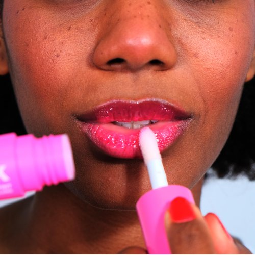 LAYLA Cosmetics Its Pink Transformative PH Lip Gloss and Scrubber Set