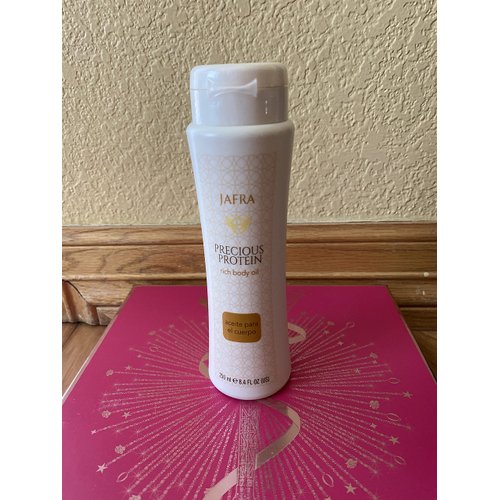 Jafra Precious Protein Rich Body Oil 8.4 fl. oz., 250ml