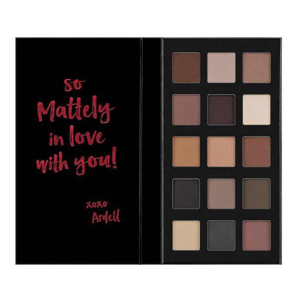 Matte Pro Eyeshadow Palette