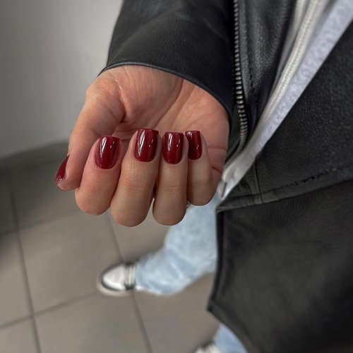 Wine Red Press on Nails Short Square, Natural Short Gel Nails Glue on Acrylic Nails Press ons, 48Pcs Thick Reusable Fake Nails for Women, Short Coffin Artificial Nails New Solid Color Square Nails