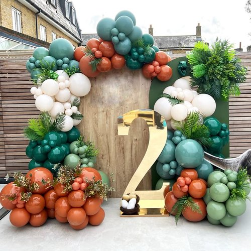 ECEAE 137Pcs Dinosaur Balloon Arch Garland Kit, Jurassic Themed Birthday Decorations with Green Blue Brown White Balloons, for Jungle Theme Party, Dino Balloon for Kids