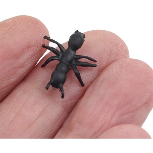 BWESOO 100Pcs Black Fake Black Ant Realistic Imitation for Halloween Prank Props Simple and Sophisticated Design Executive Desk Games