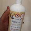 First Aid Beauty Pure Skin Body Wash Vanilla Cookie Deep Cleansing, Limited Edition Holiday Collection 16 fl oz