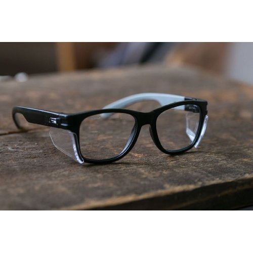 MAGID Gemstone Y50 Performance Anti-Fog Safety Glasses with Side Shields, Clear Lens, Scratch-Resistant Polycarbonate Lenses, 1 Pair