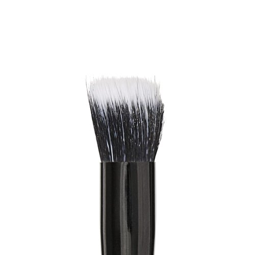 e.l.f. Small Stipple Brush, Makeup Brush For Creating A Smooth & Natural, Airbrushed Finish, Great For Foundation & Concealer, Vegan & Cruelty-Free