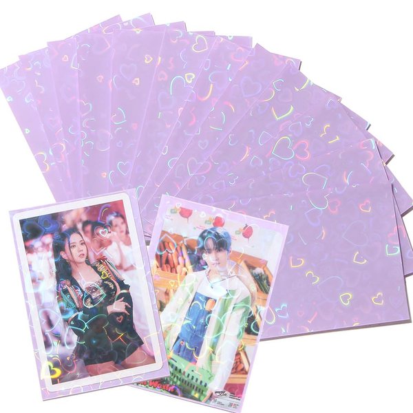 50pcs Laser Flashing Heart Kpop Photocard Sleeves 61x91mm Holographic Clear Card Sleeves Purple Card Protector Transparent Trading Card Sleeve Perfect Fit Sleeves Baseball Cards Photocard Photo