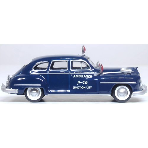 Oxford Diecast 1946 DeSoto Suburban Ambulance Dark Blue Junction City Ambulance 1/87 (HO) Scale Diecast Model Car 87DS46005