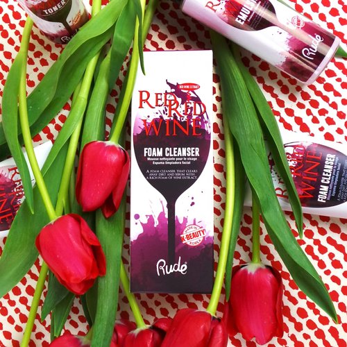 Rude - Red Red Wine Foam Cleanser