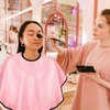 KALIONE 3 Pcs Makeup Capes for Clients Beauty Salon Makeup Bibs Shorty Smock for Clients Lightweight Comb-out Beard Apron Hair Dye Capes Hair Salon Shorty Cape for Makeup Artist Hair Beauty
