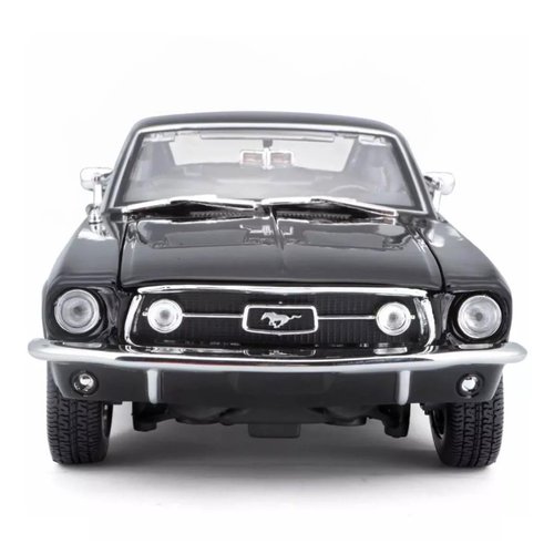 Maisto 1967 Ford Mustang GTA FastBack, Black 31166-1/18 Scale Diecast Model Toy Car