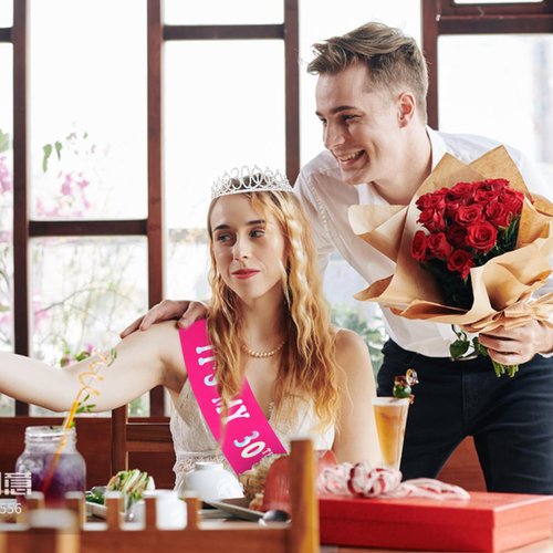 Casoty 30th Birthday Sash and Tiara for Women, 30th Birthday Decorations for Women, 30th Birthday Crown and Sash Set, Happy 30th Birthday Party Favors, 30th Birthday Gifts for Women