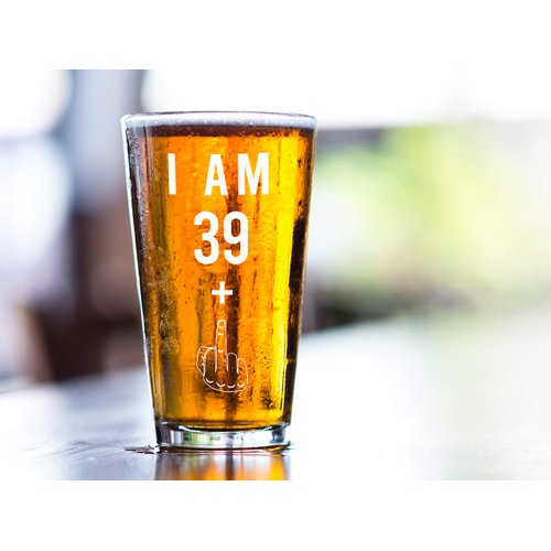 39 + One Middle Finger 40th Birthday Gifts for Men Women Beer Glass – Funny 40 Year Old Presents - 16 oz Pint Glasses Party Decorations Supplies - Craft Beers Gift Ideas for Dad Mom Husband Wife 40 th