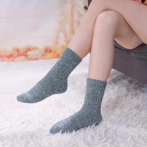 LINEMIN Wool Socks for Women Winter Warm Hiking Thick Warm Cozy Boot Crew Gift Socks 5 Pairs (Multicolored)