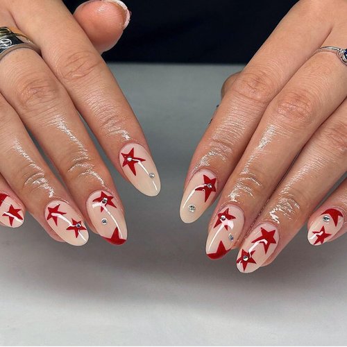 Red Press on Nails Almond Fake Nails Wide Red Star Glue on Nails with Rhinestones Designs False Nails Nude Glossy Stick on Nails Medium Red Artificial Nails for Women Girls Manicure 24Pcs