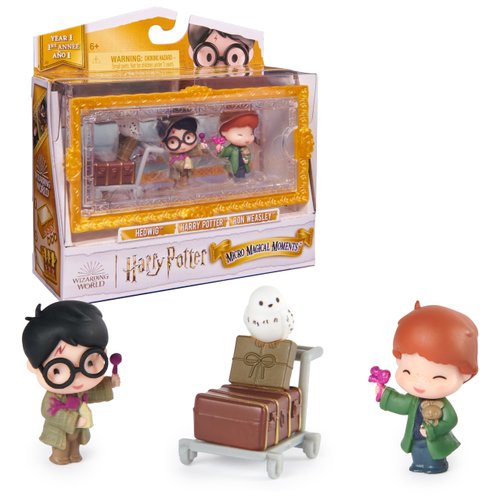 Wizarding World Harry Potter, Micro Magical Moments Action Figures Set with Exclusive Harry, Ron, Hedwig & Display Case, Kids Toys for Ages 6+