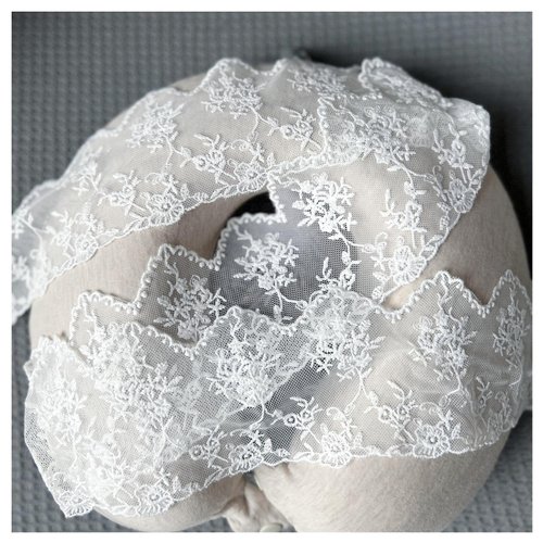 SuiGlory White Lace Trim Ribbon, Wide Embroidery Floral Sewing Lace Trim for Craft Sewing, Wedding/Bridal Decoration, Home Decoration, Packaging, 5 Yards