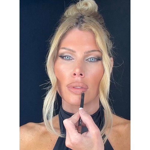 NNYL BEAUTY lip liner pencil (primal)