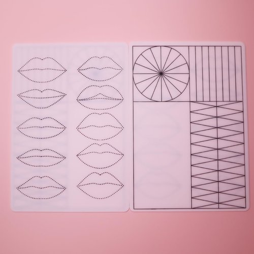 4pcs Lip Practice Skin Pmu Latex Practice Skin Lips Thick Lip Latex Tattoo Practice Skin Outline Double Side Silicone Sheets Fake Skin for Permanent Makeup (Lip Shapes with Black Line)