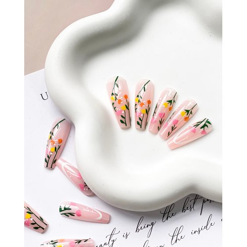 Press on Nails Long Coffin MABKJLF Spring French Fake Nails Full Cover False Nails with Flower and Leaves Designs Glossy False Nails with Nail Glue Artificial Acrylic Nails for Women Girls 24 Pcs