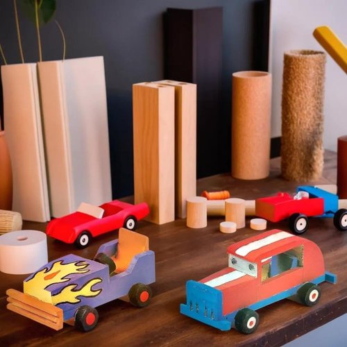 Fun Express DIY Unfinished Wood Cars - Set of 12 Hot Rods - Crafts for Kids and Race Car Party Favors