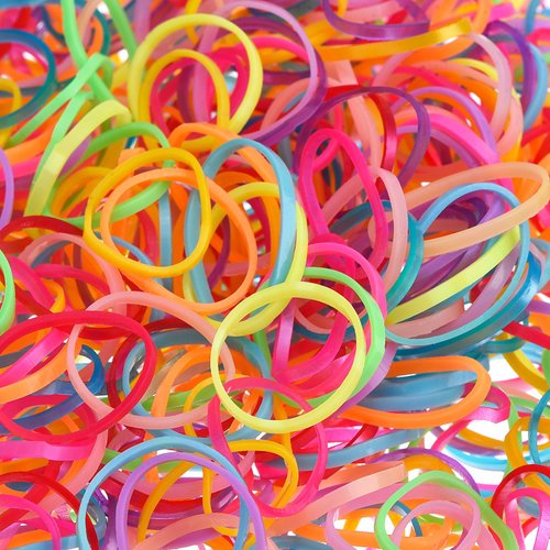 Hicarer Pack of 1000 Mini Rubber Bands Soft Elastic Bands for Kids Hair, Braids Hair, Wedding Hairstyle and More (Multicolor)